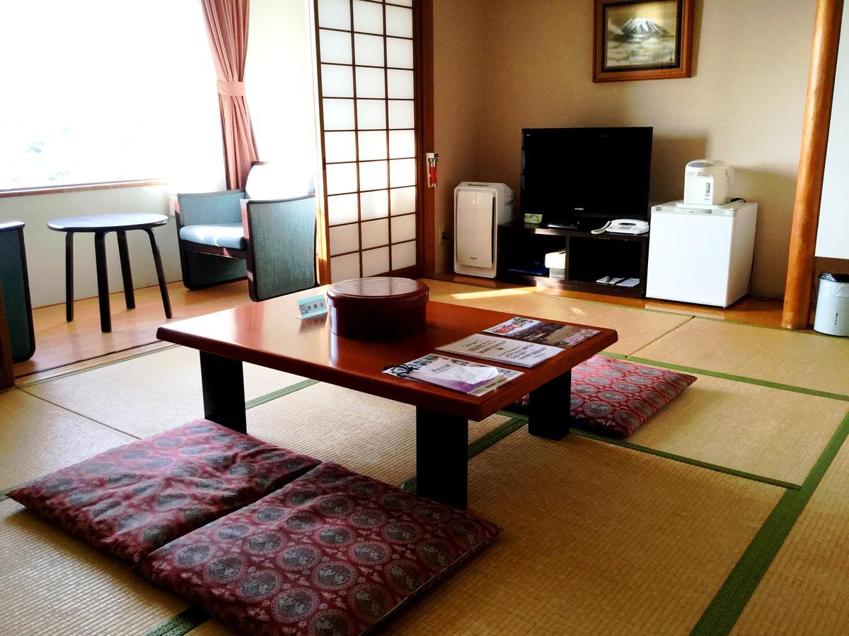Shiawase No Mura Kobe Exterior photo